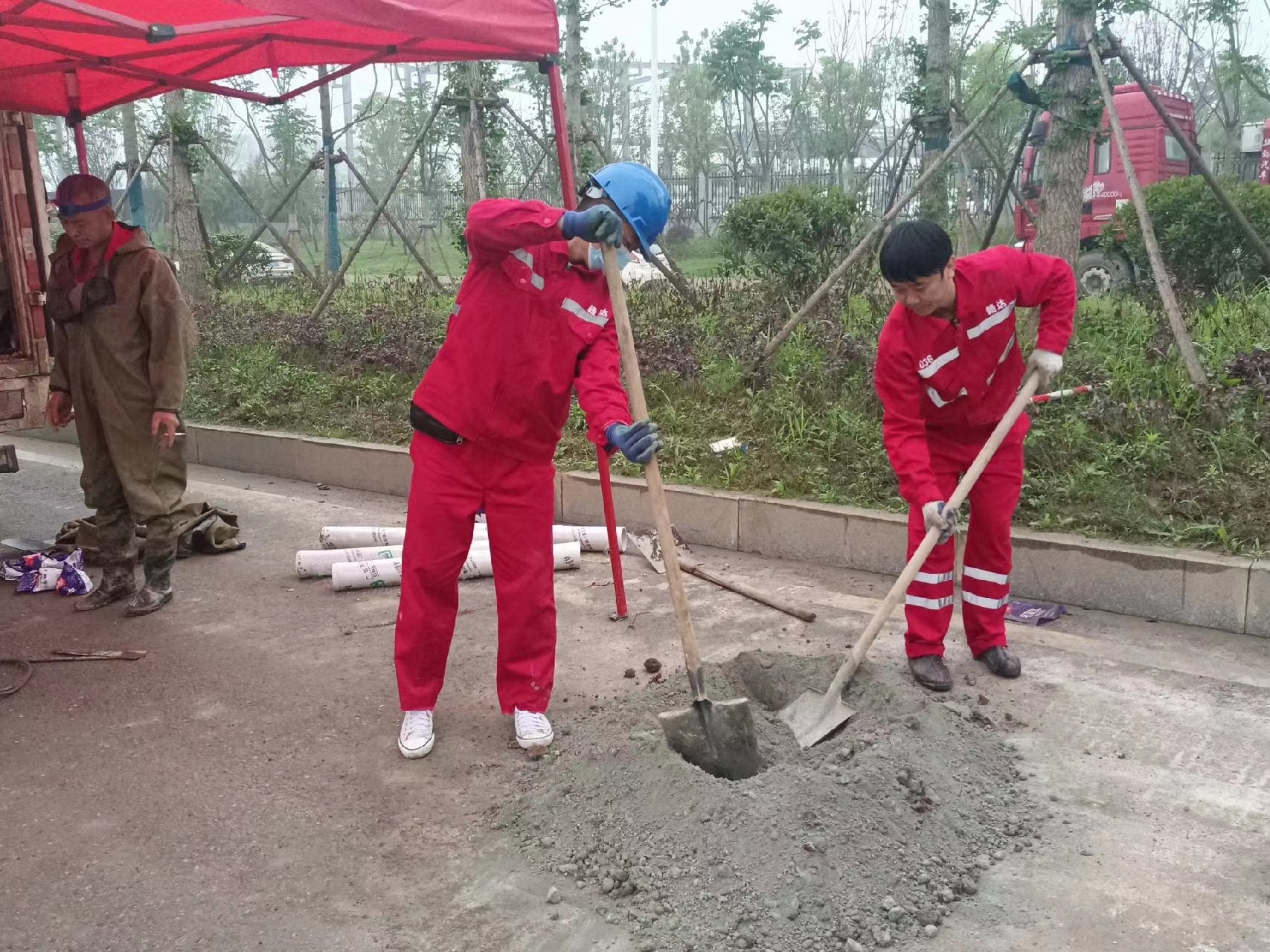双柏管道疏通哪家好】及时进行市政管道清淤