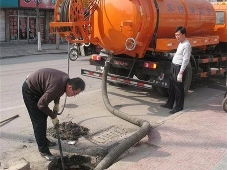 双柏清掏化粪池，健康生活从这里开始